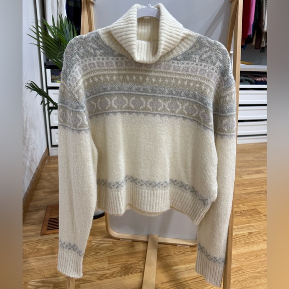 French Connection Ivory Knit Top - Picture 1 of 3